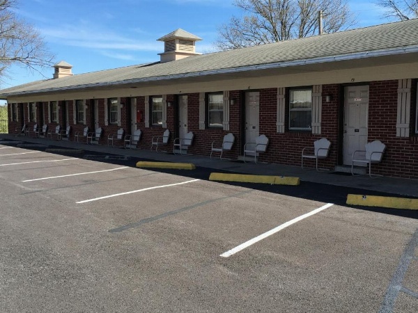 Red Carpet Inn - Gettysburg image 16