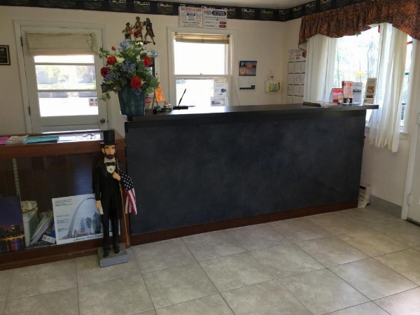 Red Carpet Inn - Gettysburg image 23